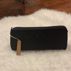 SKIMS Black Cosmetic Zip Pouch NWT